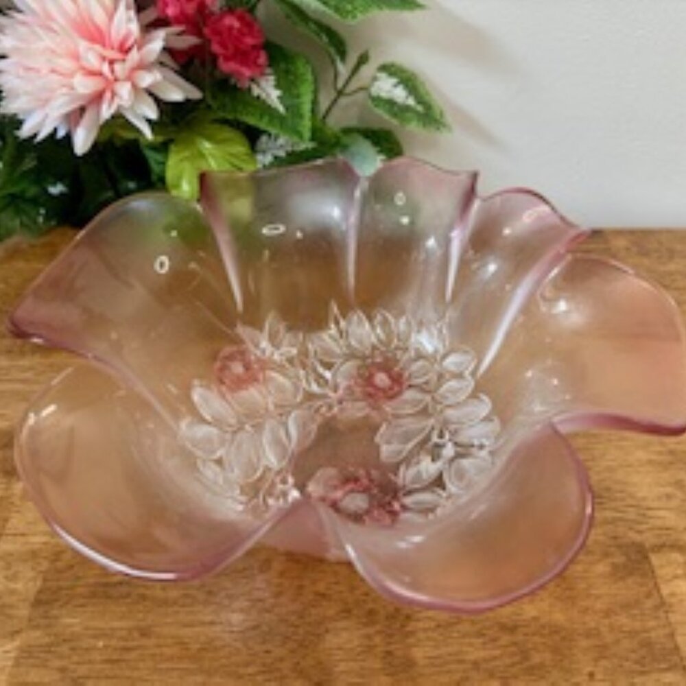 Mikasa Rosella Glass Bowl Pink Frosted Ruffled‎ Edge Vintage Floral Centerpiece